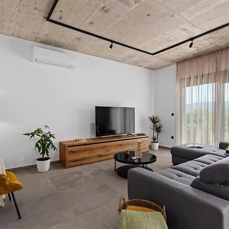 Holiday home Ani Krsan