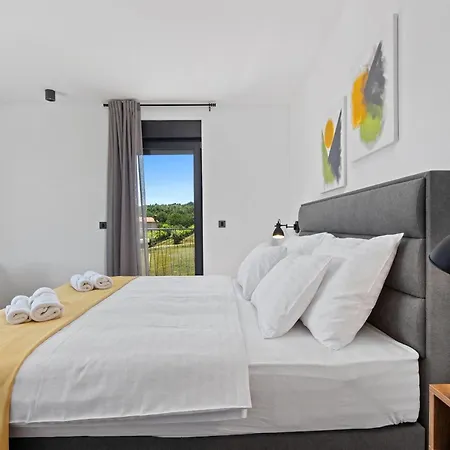 Ani Krsan Holiday home