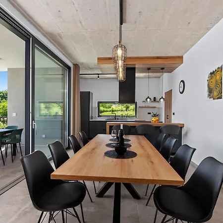 Ani Krsan Holiday home Potpican