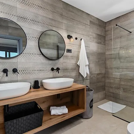 Holiday home Ani Krsan Potpican