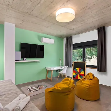 Holiday home Ani Krsan