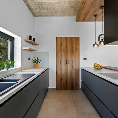 Holiday home Ani Krsan Potpican