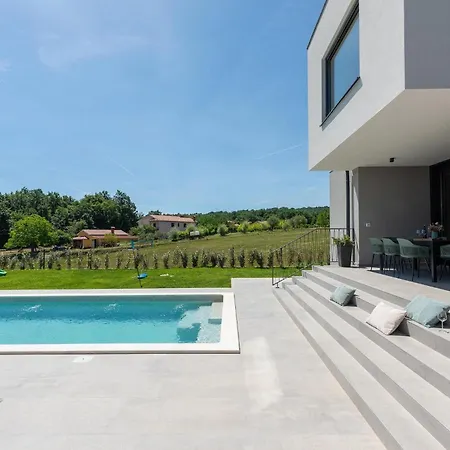 Ani Krsan Holiday home *